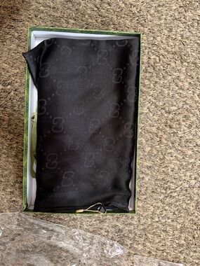 Gucci GG jacquard wool-silk scarf